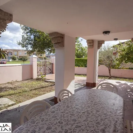 Apartamento A Due Passi Dal Mare San Teodoro (Sardinia)
